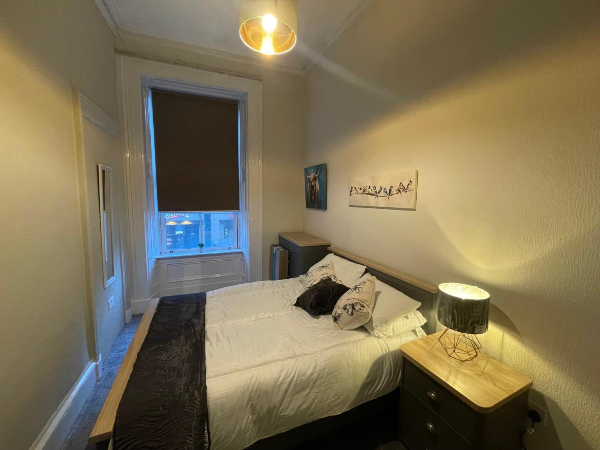 Traditional 5 Bedroom City Centre Apartment Glasgow Exterior photo