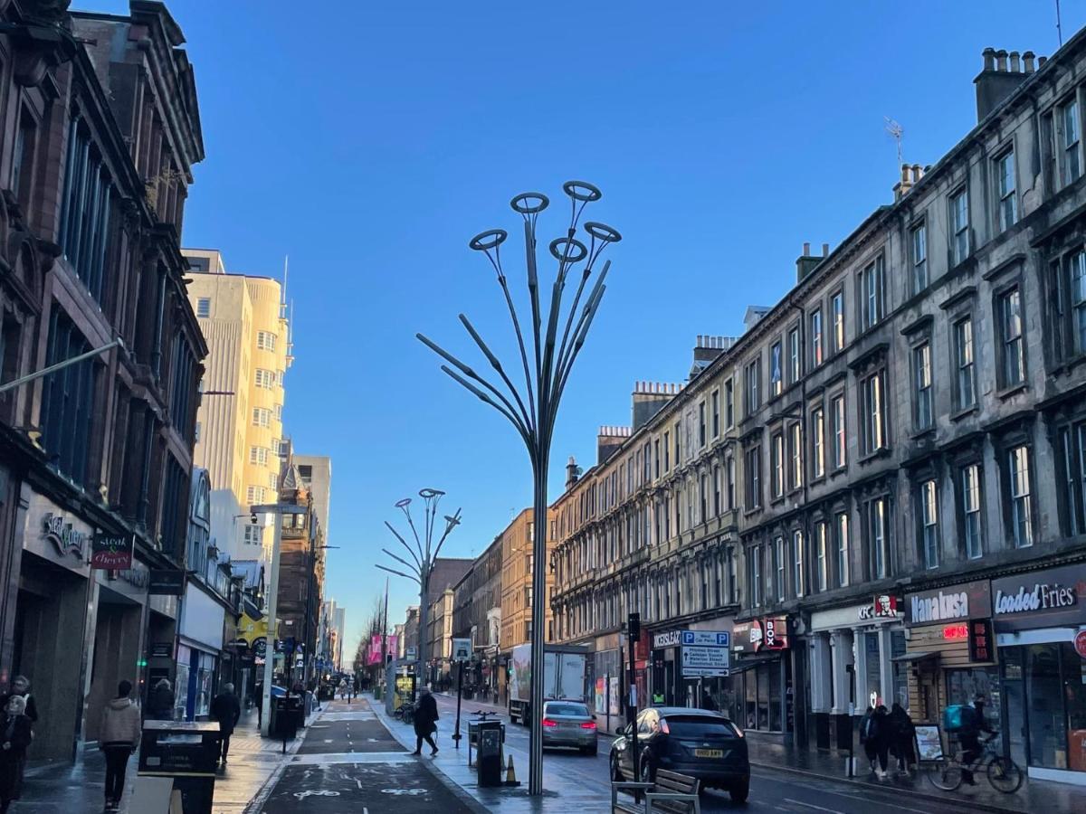 Traditional 5 Bedroom City Centre Apartment Glasgow Exterior photo