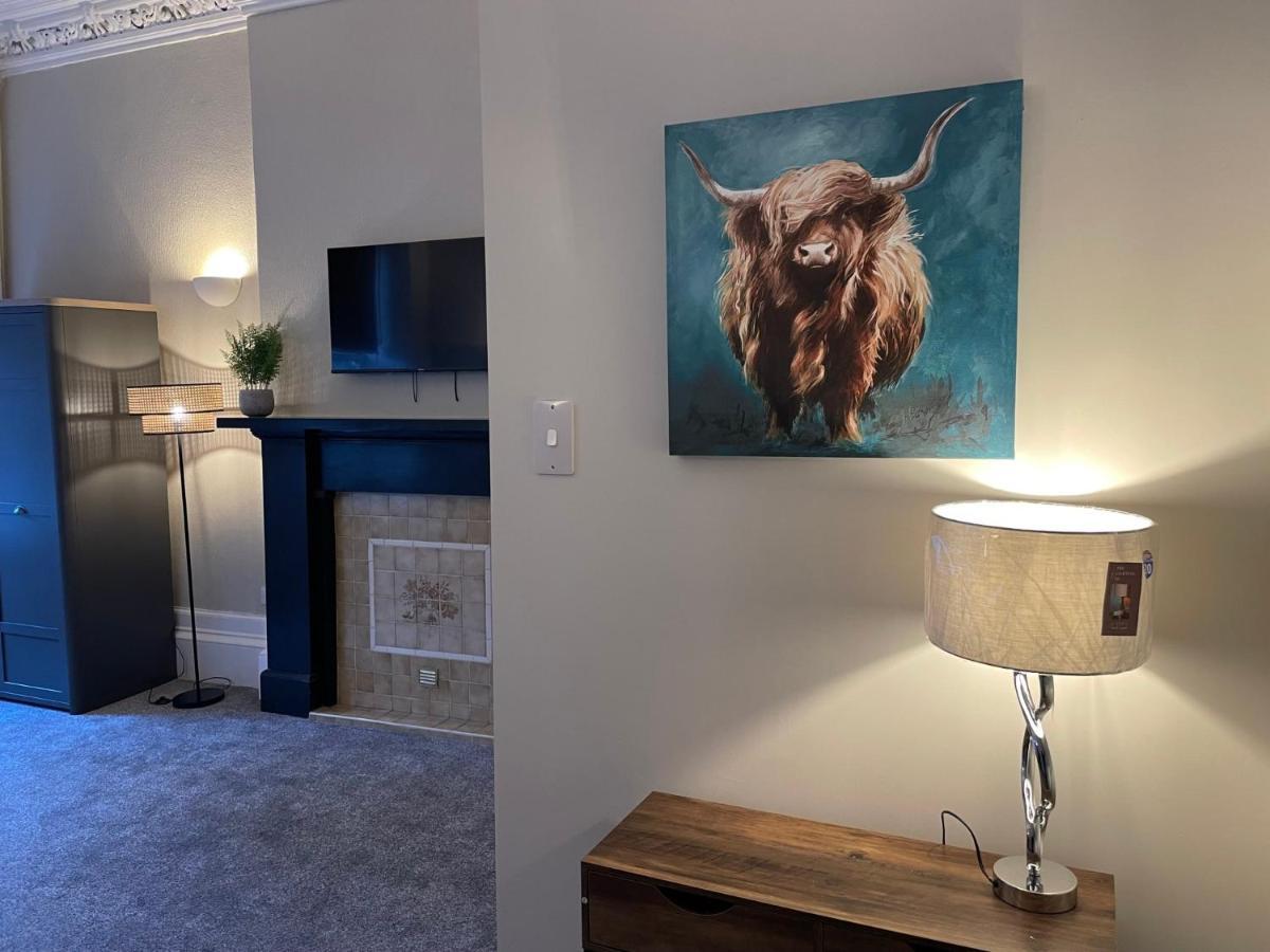 Traditional 5 Bedroom City Centre Apartment Glasgow Exterior photo