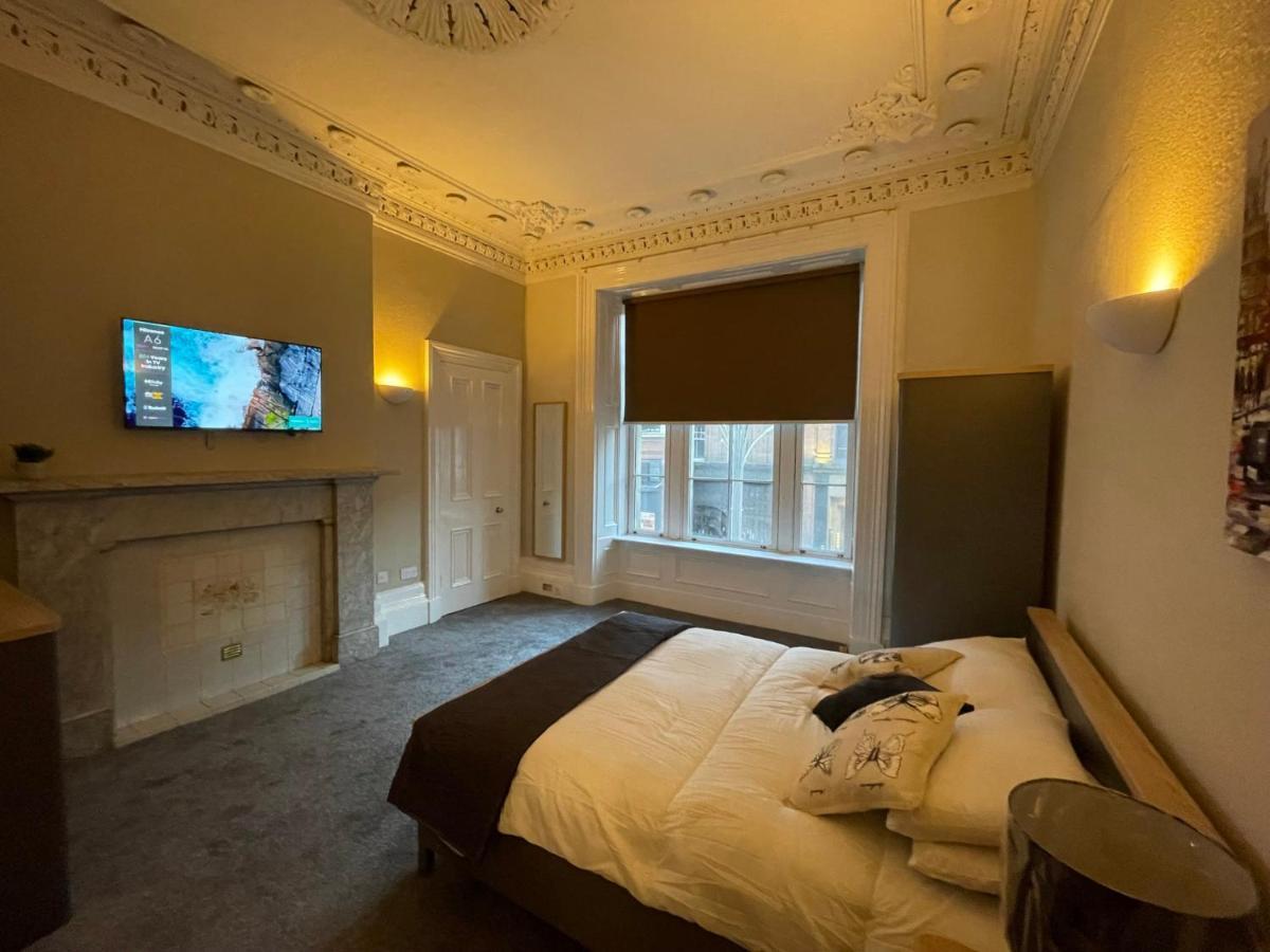 Traditional 5 Bedroom City Centre Apartment Glasgow Exterior photo